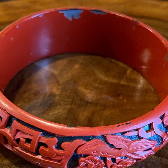 Lot of 4 items, set of 3 vintage bangles and turquoise pendant. - Picture 12 of 15